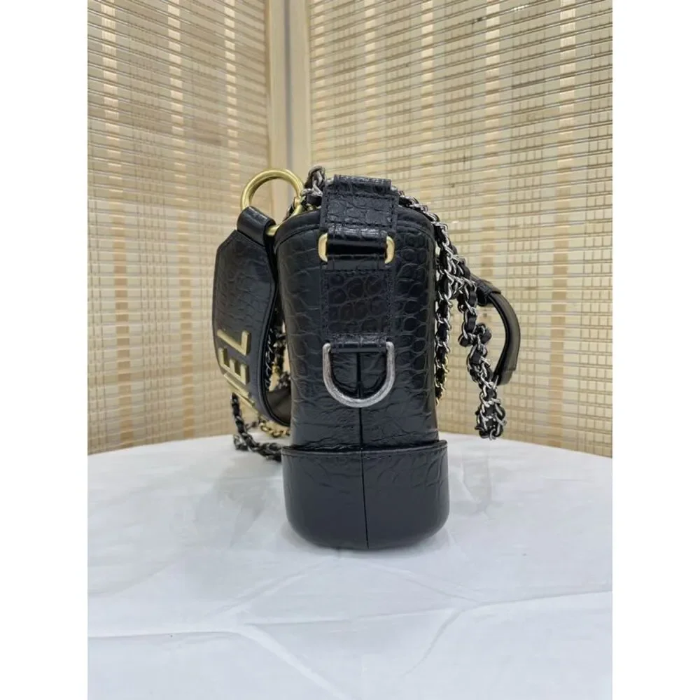 CHANEL brand color